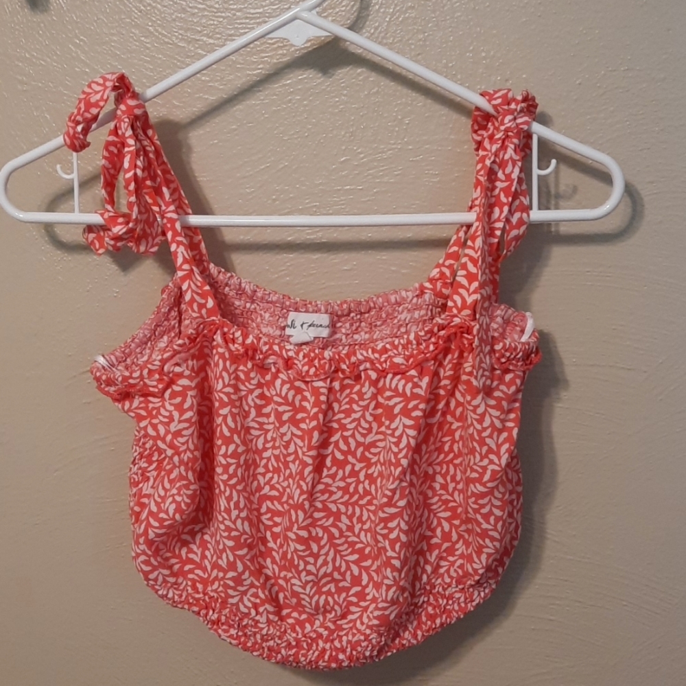 Kiwi and Punch Red/pink cropped summer top large ivy print